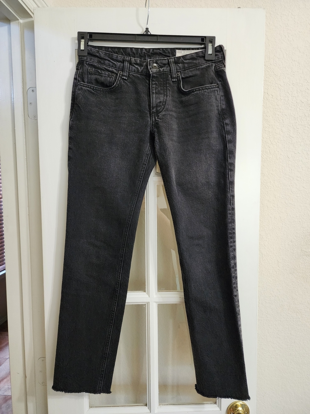 RAG & BONE Dre Low Rise Boyfriend Jeans 24 Highland Black Raw Hem